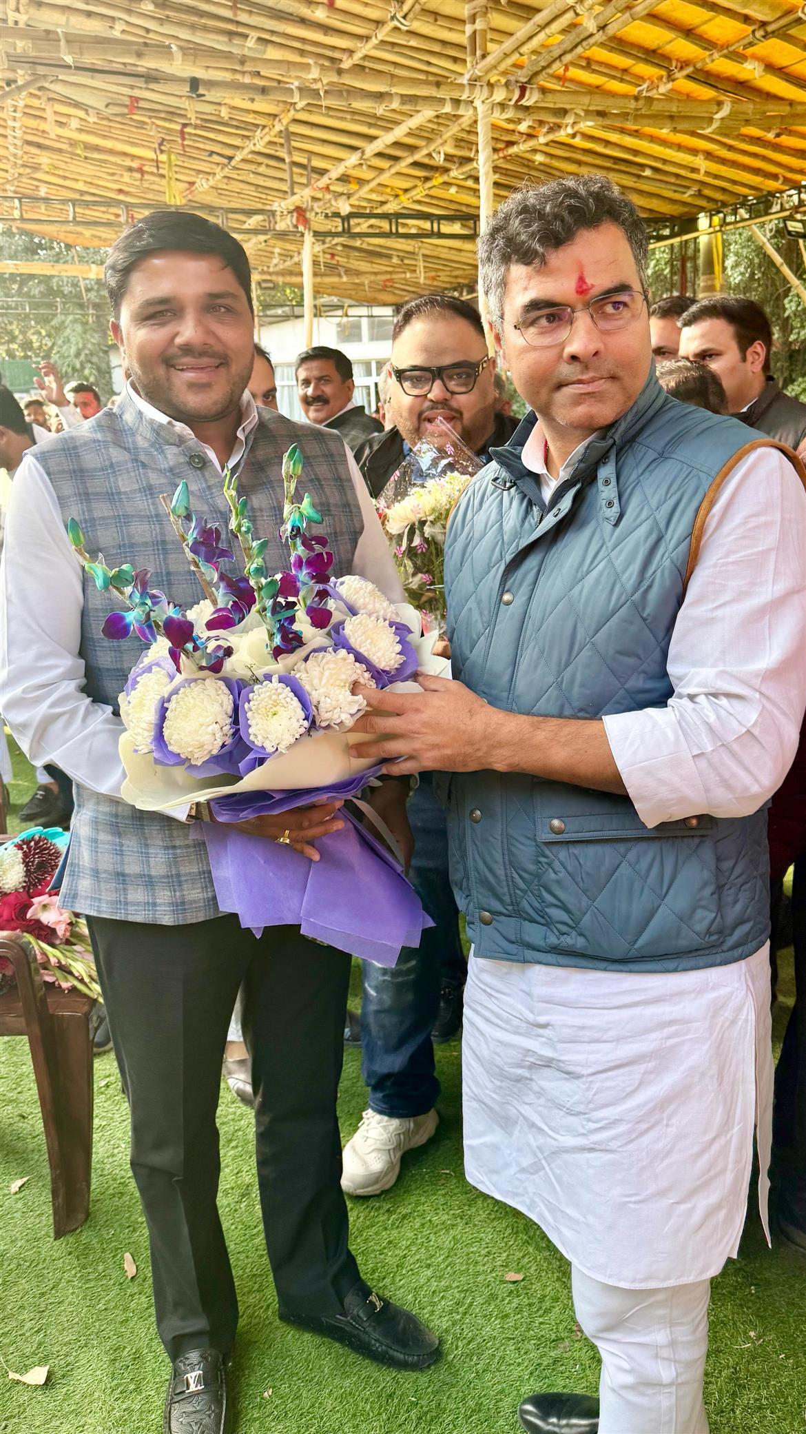 अतुल पर्वत ने परवेश साहिब सिंह वर्मा को बधाई शुभकामनाएँ दी
