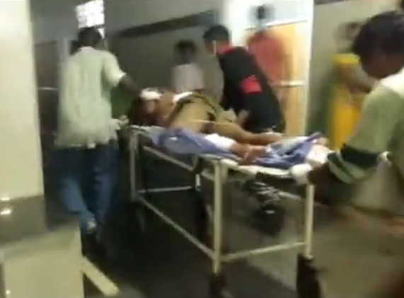 कांकेर में सीआरपीएफ जवान ने साथी जवानों पर की फायरिंग, 4 की मौत, तीन घायल
