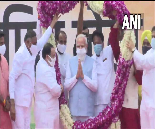 अमेरिकी दौरे के बाद भारत लौटे पीएम मोदी, नड्डा बोले- भारत और अमेरिका की दोस्ती पुरानी 
