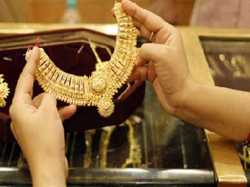 सोने की चमक बढ़ी, 45800 तक पहुंची कीमत