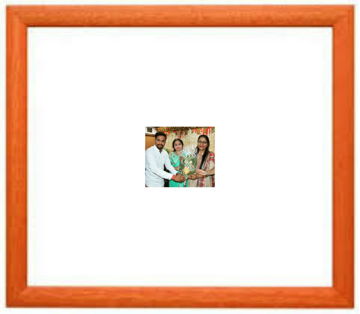 बोल बम सेवा जन कल्याण समिति द्वारा 60 महिला कमांडो तथा मितानिनों का किया गया सम्मान