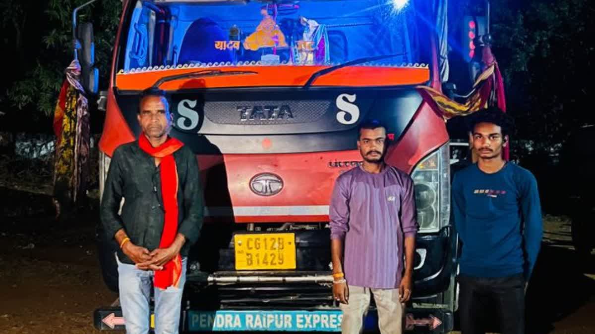 एसडीएम के फर्जी हस्ताक्षर से लकड़ी परिवहन मामला, दो आरोपी गिरफ्तार 15 टन अवैध लकड़ी के साथ फर्जी अनुमति पत्र का खुलासा, SDM की शिकायत पर कार्रवाई