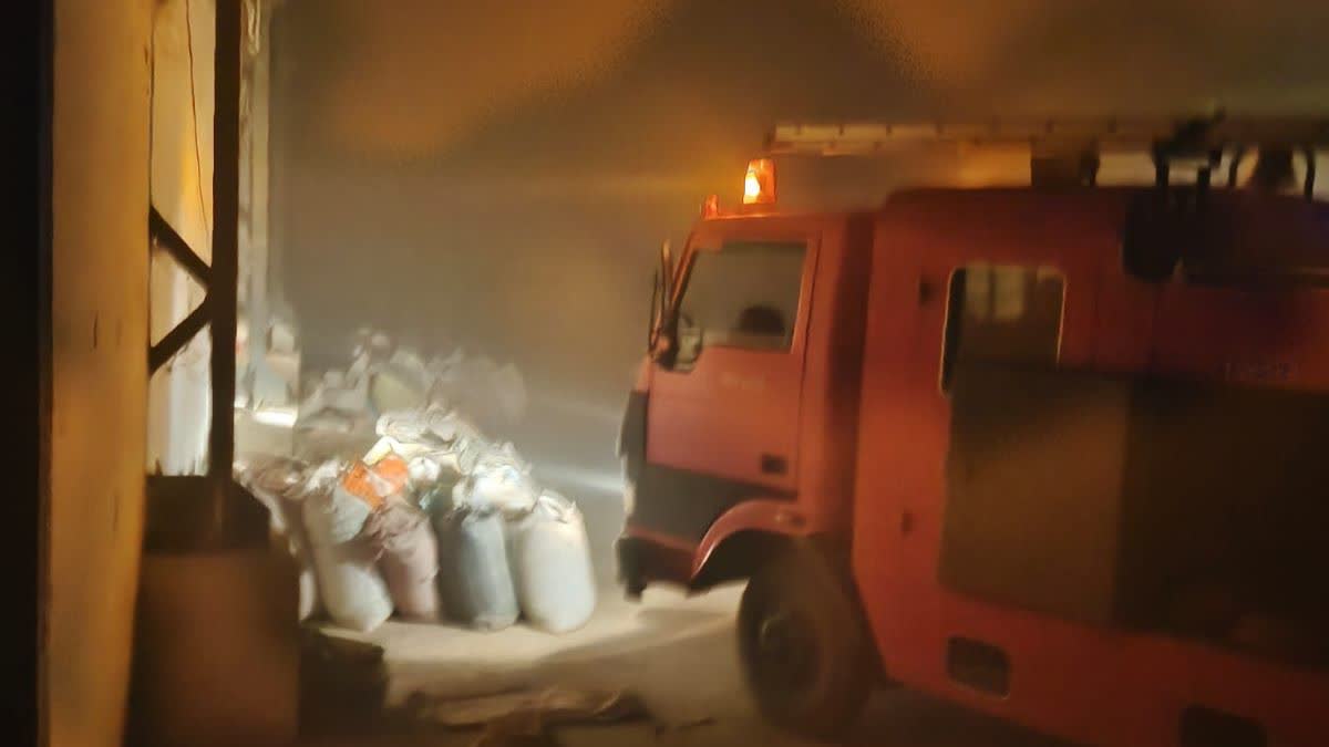 मेगा फूड पार्क की ऑयल फैक्ट्री में आग से हड़कंप, वेल्डिंग के दौरान हादसा — 3 मजदूर झुलसे