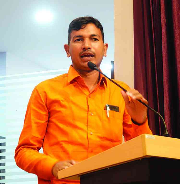 भिलाई में स्टील सिटी प्रेस क्लब के अध्यक्ष बने तेज तर्रार आनंद ओझा, इन्हें भी मिली जिम्मेदारी
