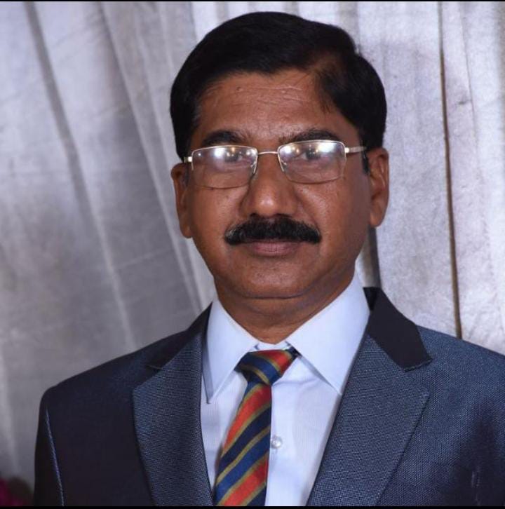 ब्रेकिंगः भिलाई में फंदे से लटकी मिली प्रभारी प्राचार्य की लाश जांच में जुटी पुलिस 
