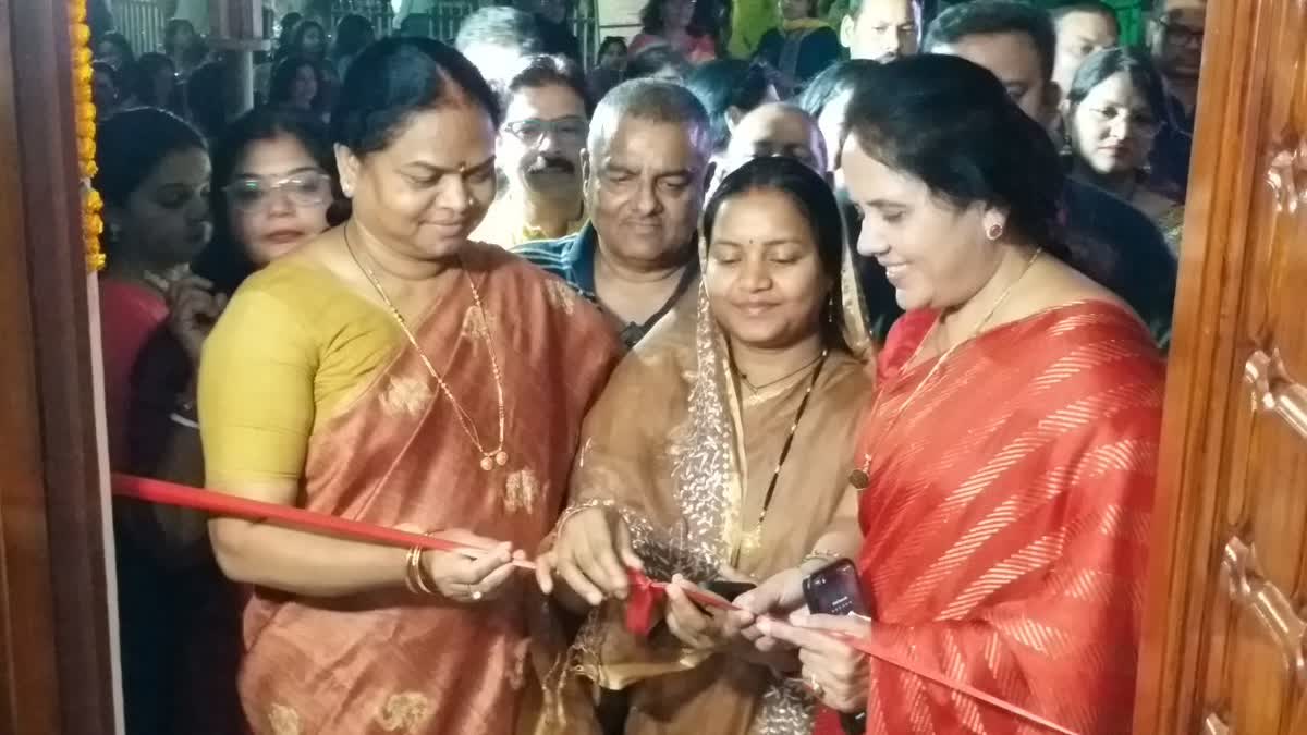 अंतर्राष्ट्रीय महिला दिवस पर रायपुर प्रेस क्लब में ‘महिला शक्ति संगम’, मंत्री लक्ष्मी राजवाड़े ने महिला पत्रकार कक्ष का किया उद्घाटन